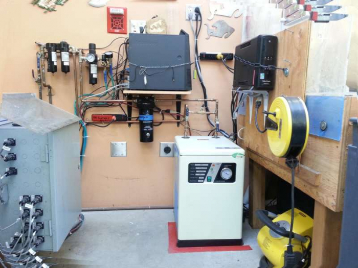 metal fabrication shop compressed air filtration system